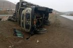 واژگونی بنز ده‌تن در کنگاور  ۲ مصدوم برجای گذاشت
