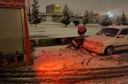 یدک‌کشی ۴۵ خودرو در برف/ ۱۰ درخت شکسته ایمن شد